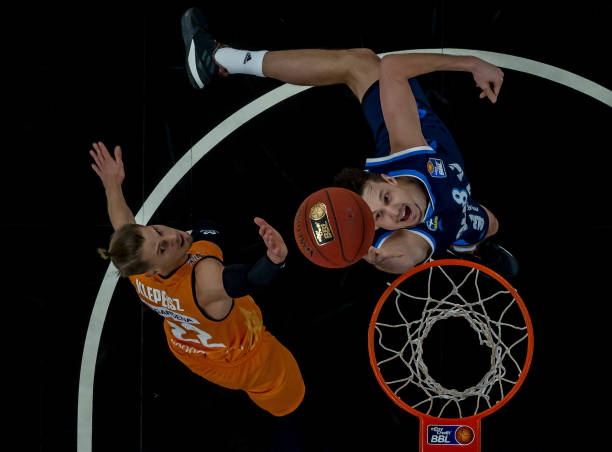 类似的成功 类似的成功