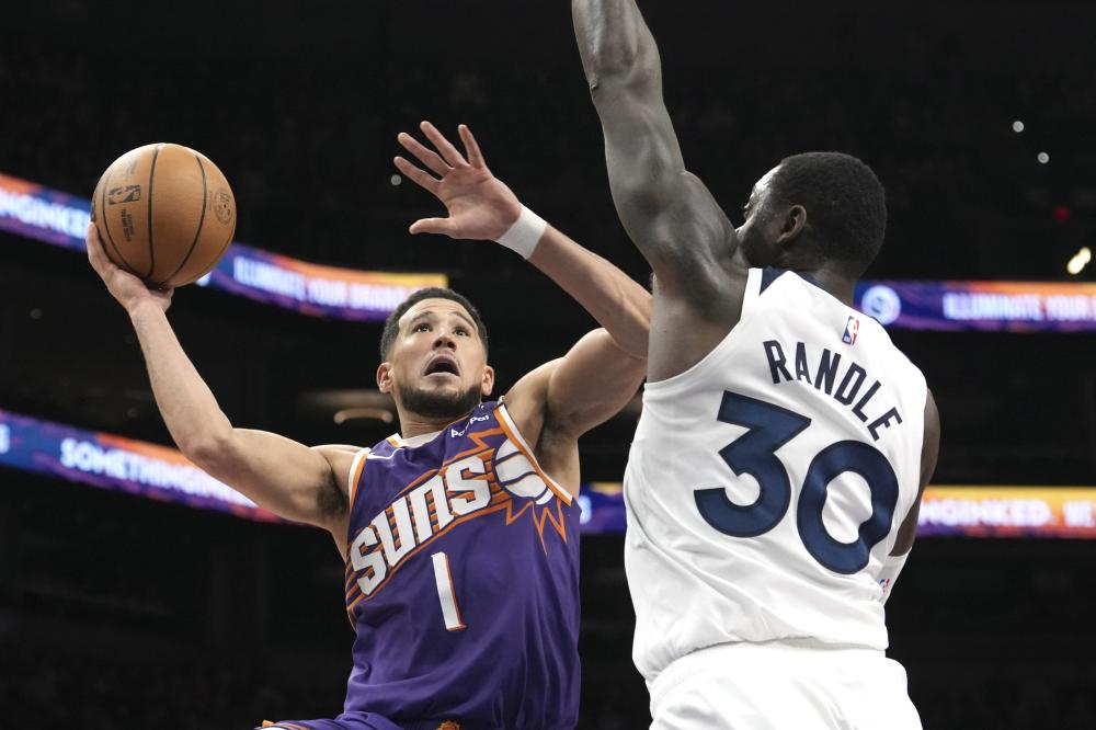 景出现在比 景出现在比