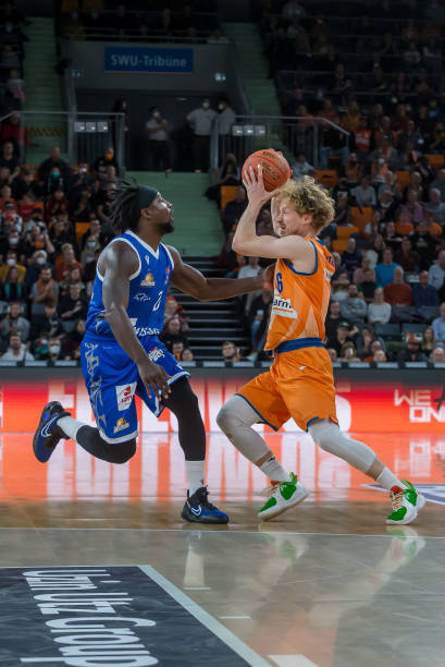 的再次关注 的再次关注